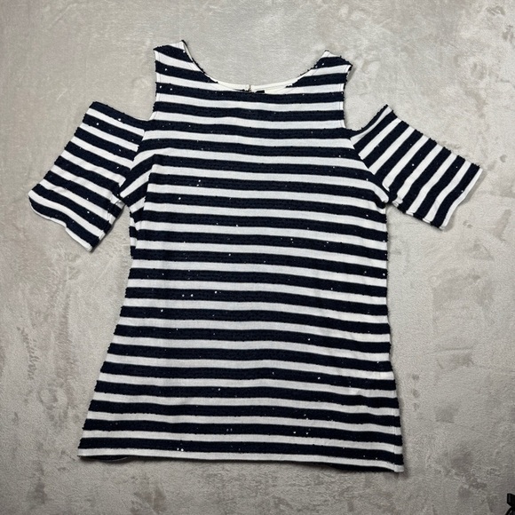 Chico’s Sequins Navy Blue White Striped Cold Shoulder Knit Blouse Size 1 (US M) - Picture 1 of 17